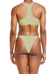 Raya Bottom